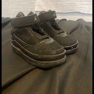 Jordans kids boys or girl size 5c
